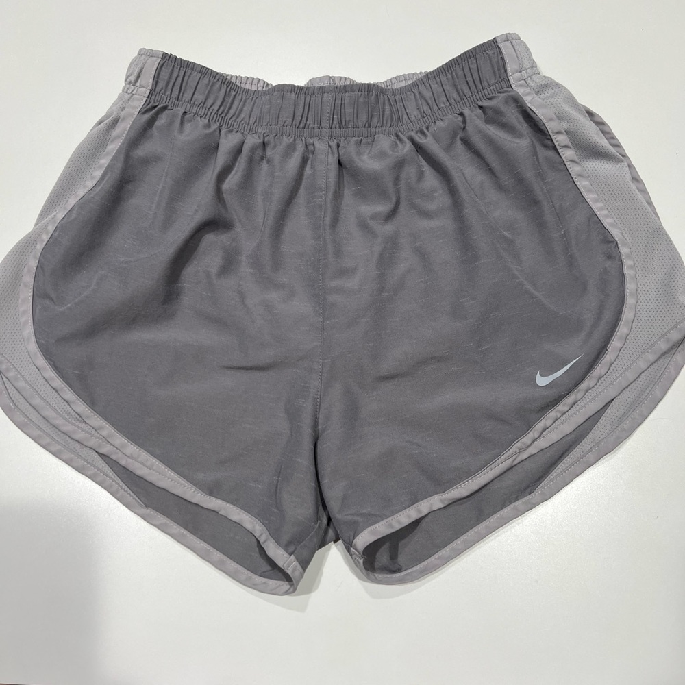 Nike Shorts Ladies
